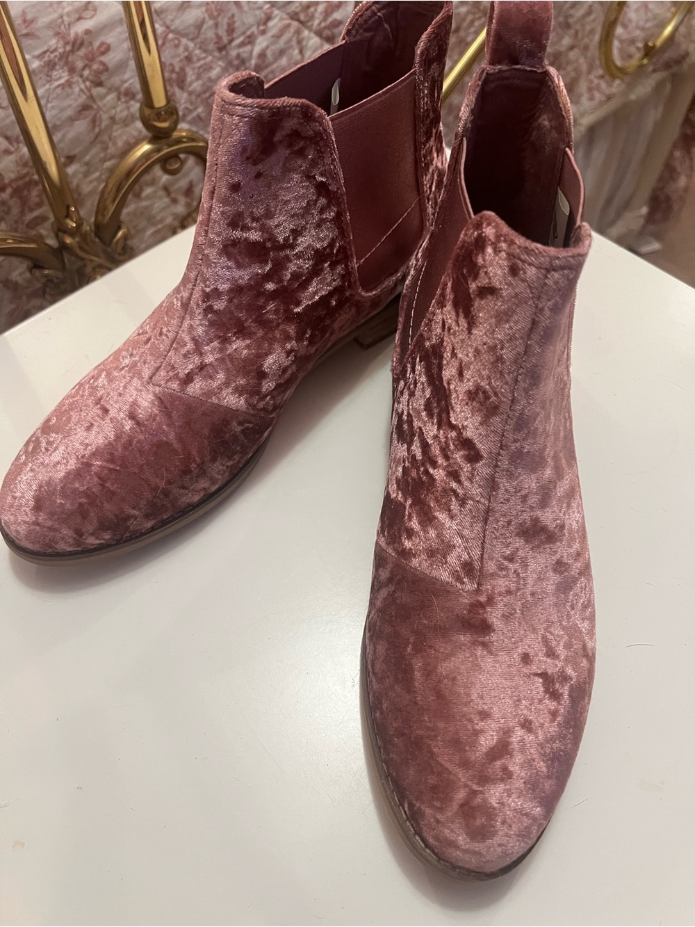 Toms Velvet Chelsea Booties in Dusty Rose